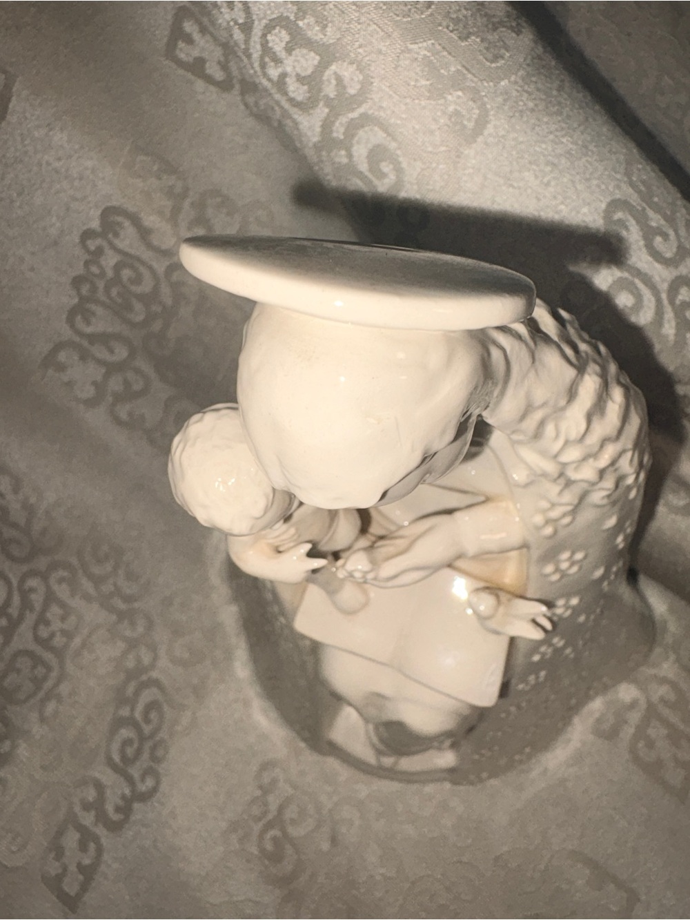 M.I. Hummel Flower Madonna Figurine | Goebel Porcelain | Madonna & Child - Picture 7 of 17